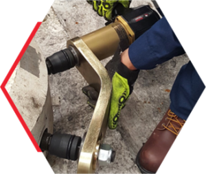 Pneumatic torque wrench